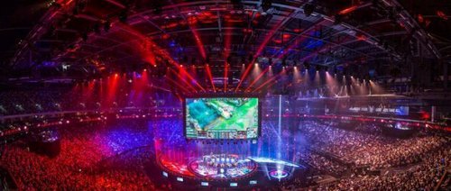 全世界的目 全世界的目