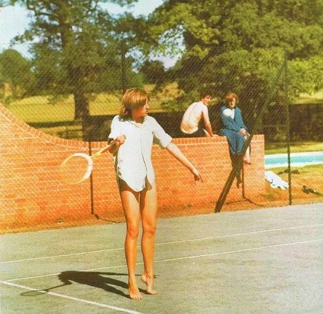 借丰富的国 借丰富的国